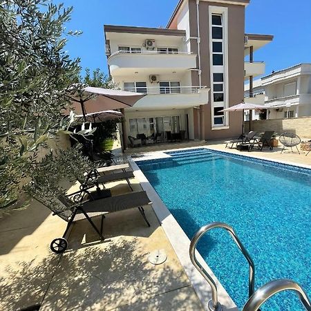 Apartments Harris Ulcinj Extérieur photo