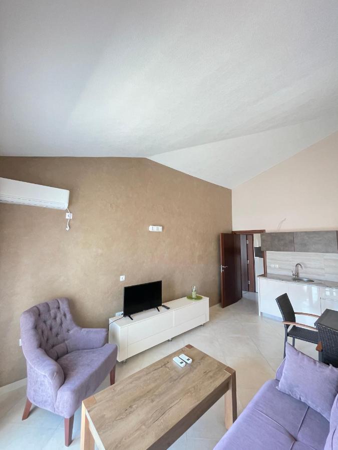 Apartments Harris Ulcinj Extérieur photo