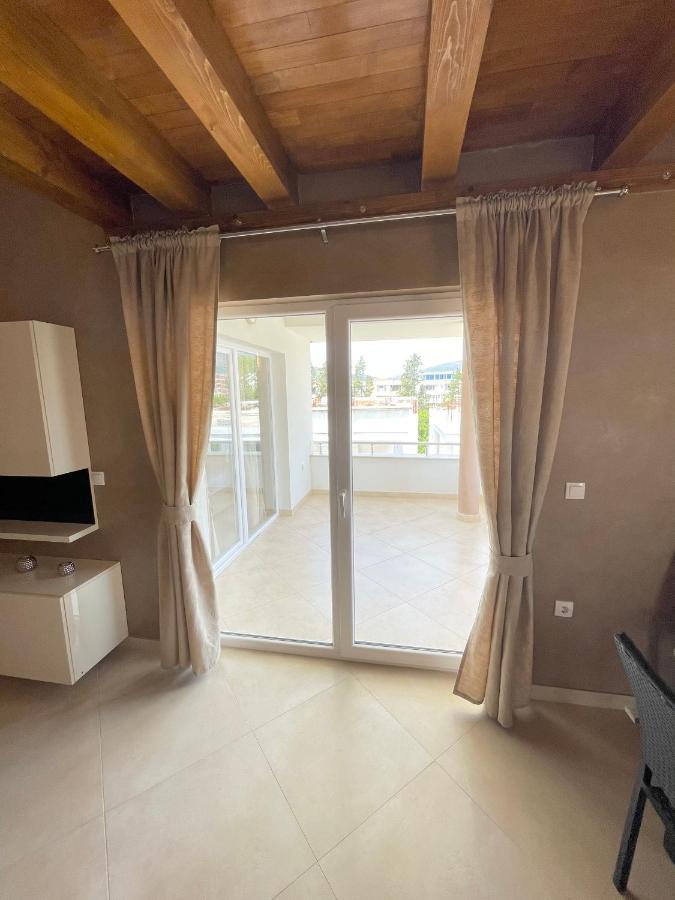 Apartments Harris Ulcinj Extérieur photo